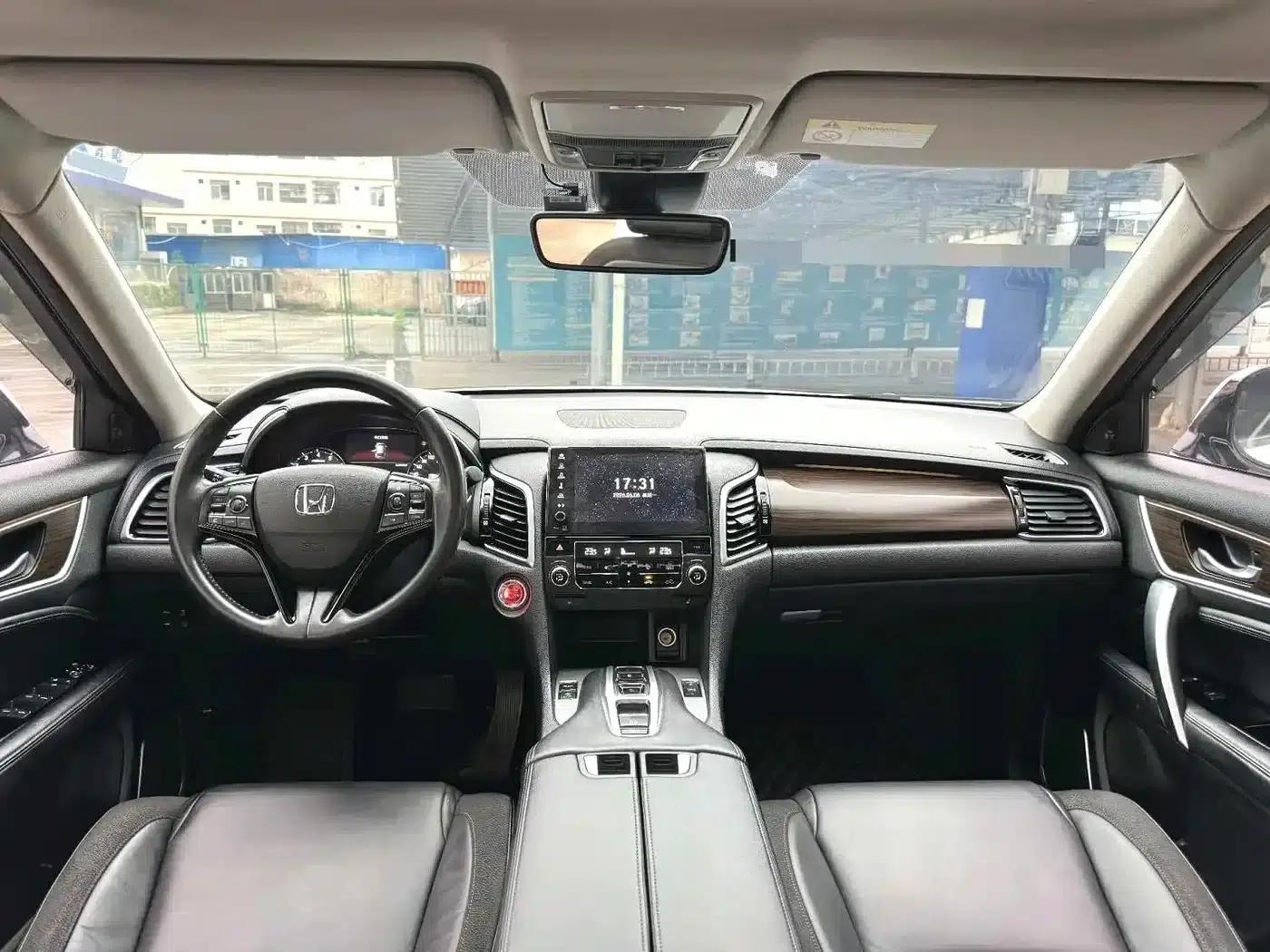2017 Honda Avancier 370TURBO 4WD Premium Edition — миниатюра 14