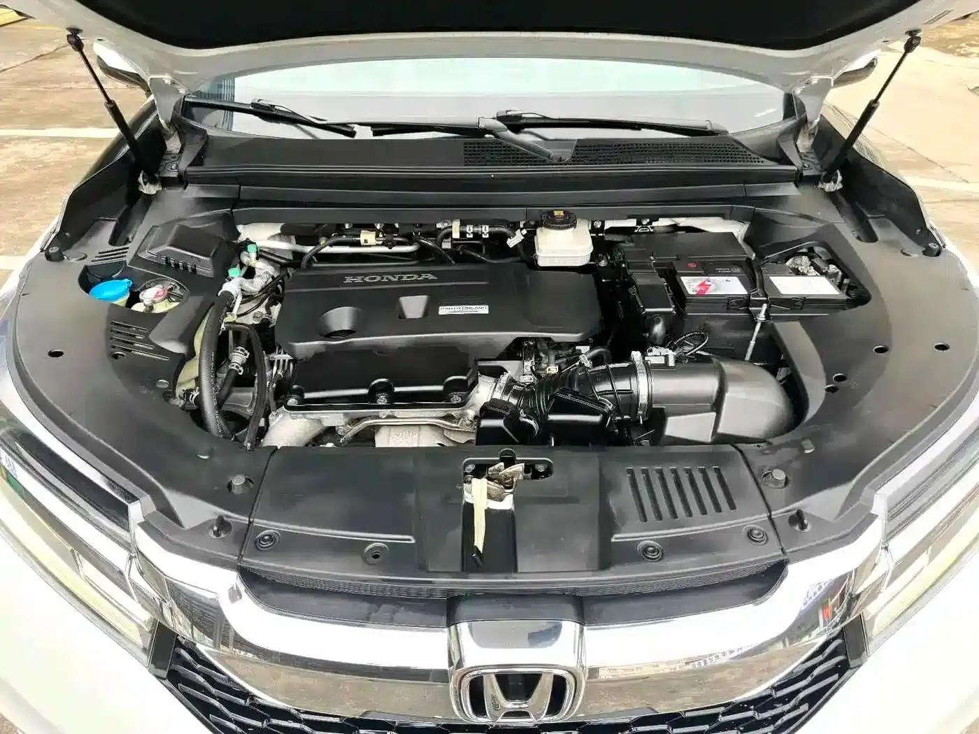2017 Honda Avancier 370TURBO 4WD Premium Edition — миниатюра 18