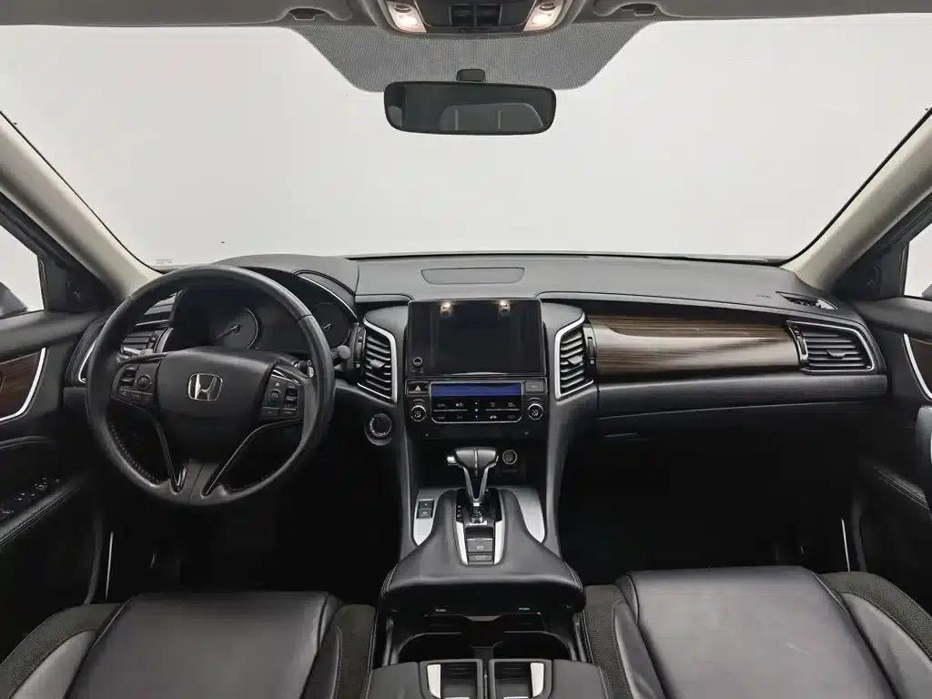 2017 Honda Avancier 240TURBO 2WD Luxury Edition — миниатюра 5