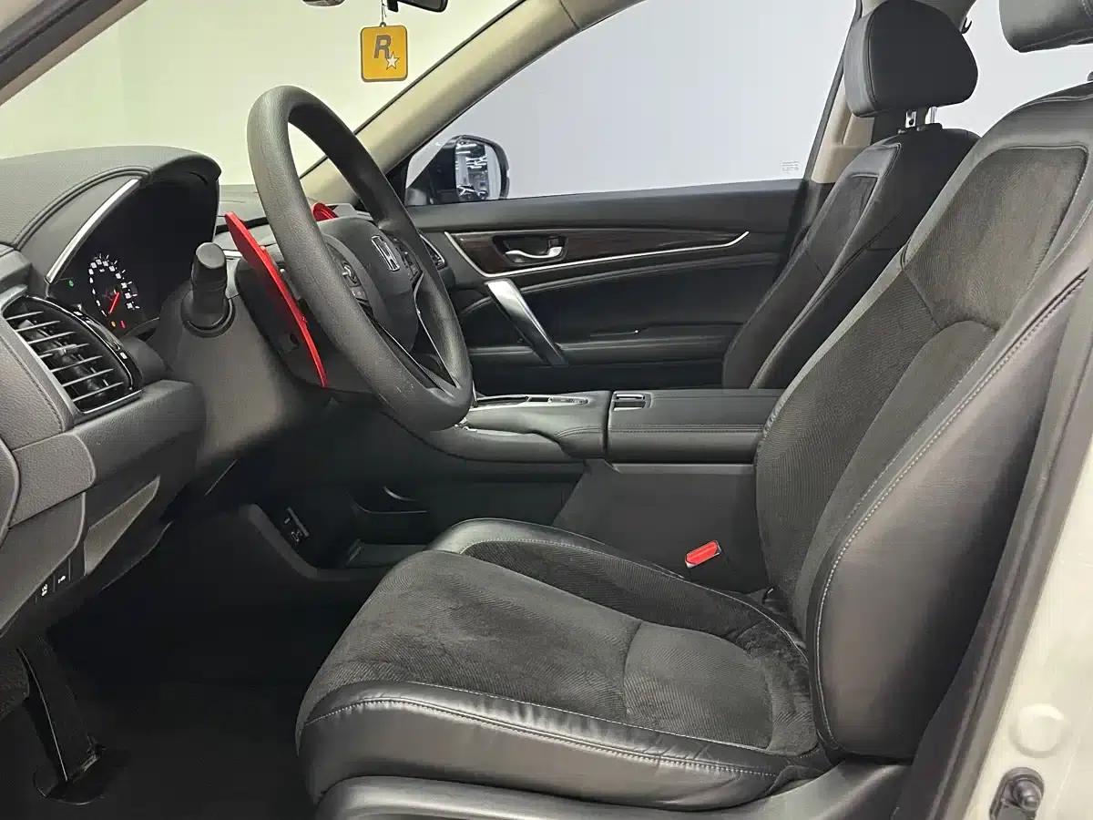 2017 Honda Avancier 240TURBO 2WD Elite Edition — миниатюра 14