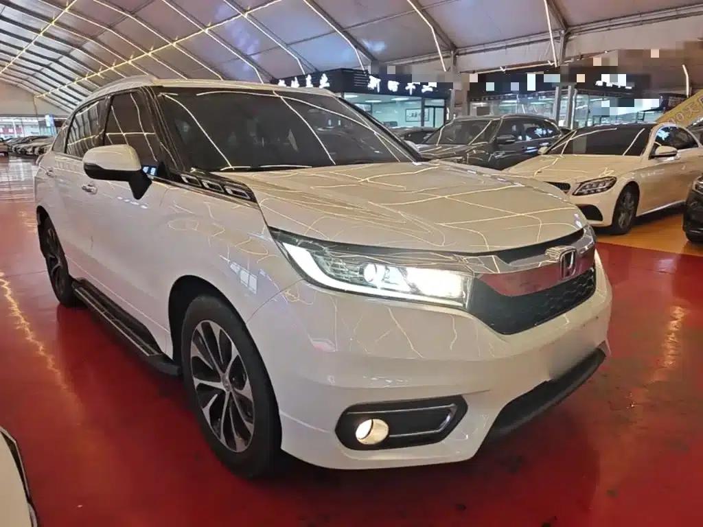 2017 Honda Avancier 240TURBO 2WD Elite Edition — миниатюра 4