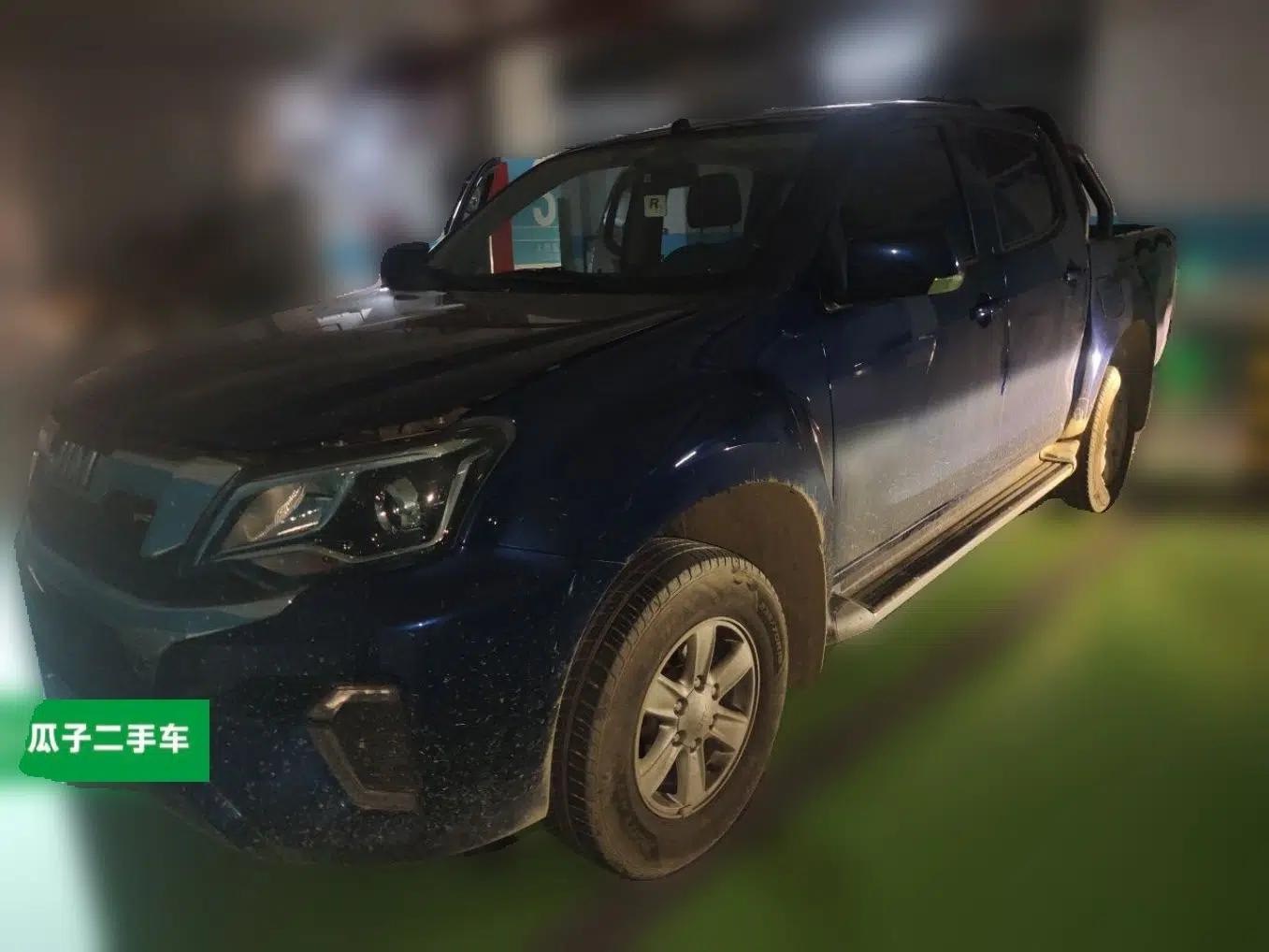 Isuzu JLM 2024 Classic 2.8T Diesel Manual Two-Wheel Drive Comfort Version – Standard Wheelbase — миниатюра 1