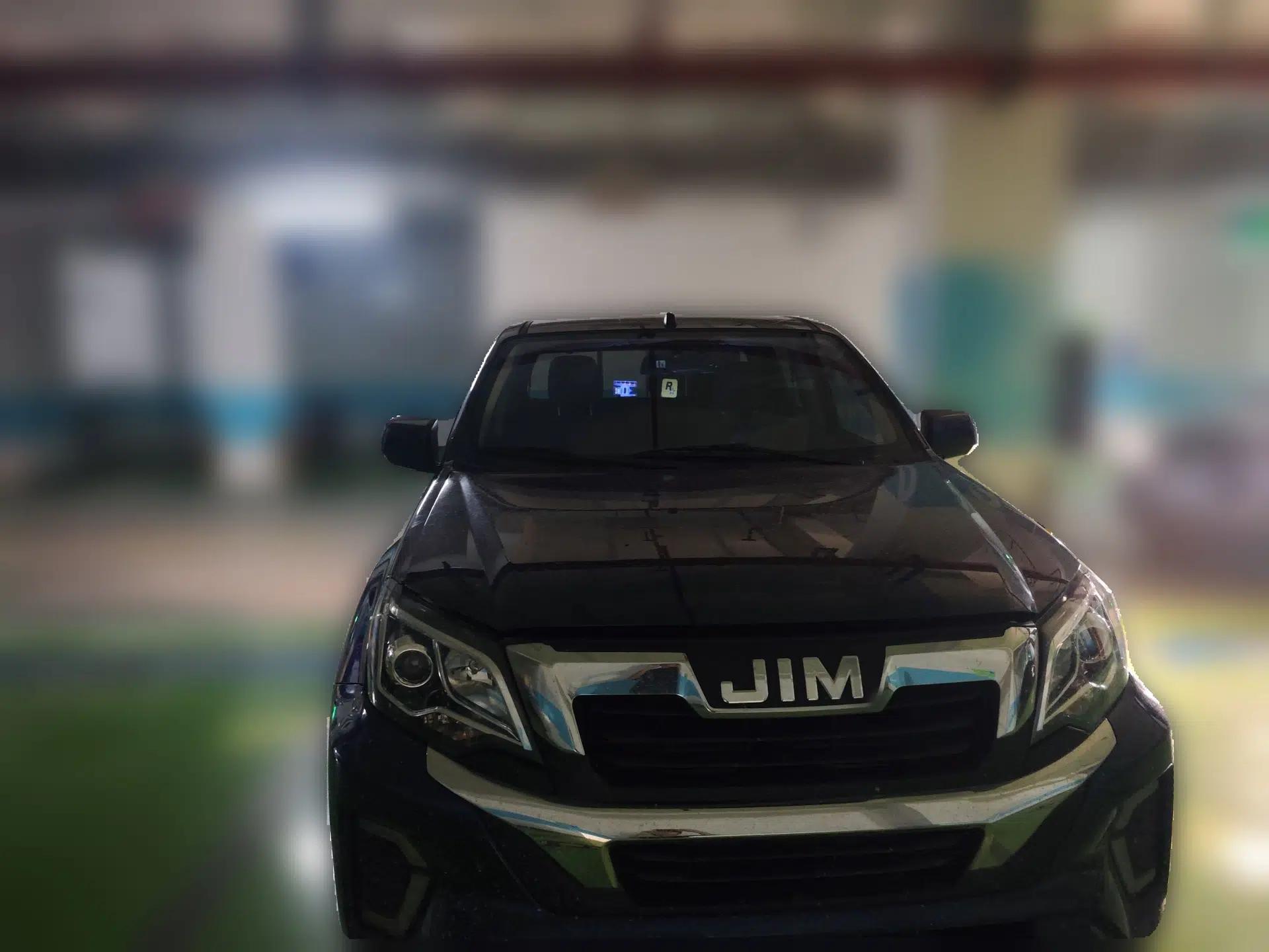 Isuzu JLM 2024 Classic 2.8T Diesel Manual Two-Wheel Drive Comfort Version – Standard Wheelbase — миниатюра 2