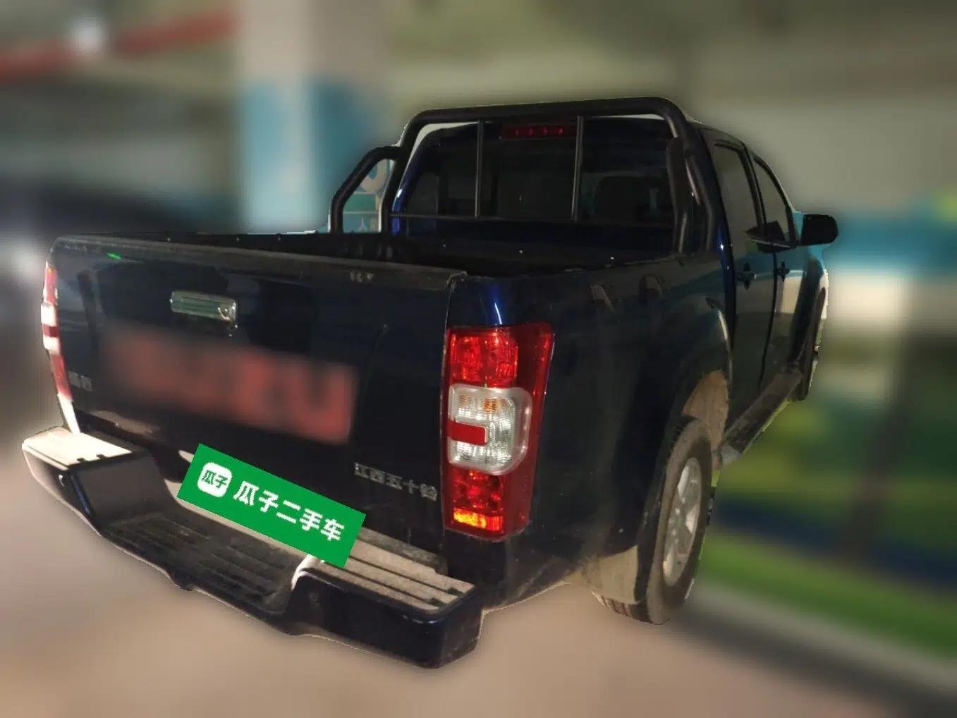 Isuzu JLM 2024 Classic 2.8T Diesel Manual Two-Wheel Drive Comfort Version – Standard Wheelbase — миниатюра 6