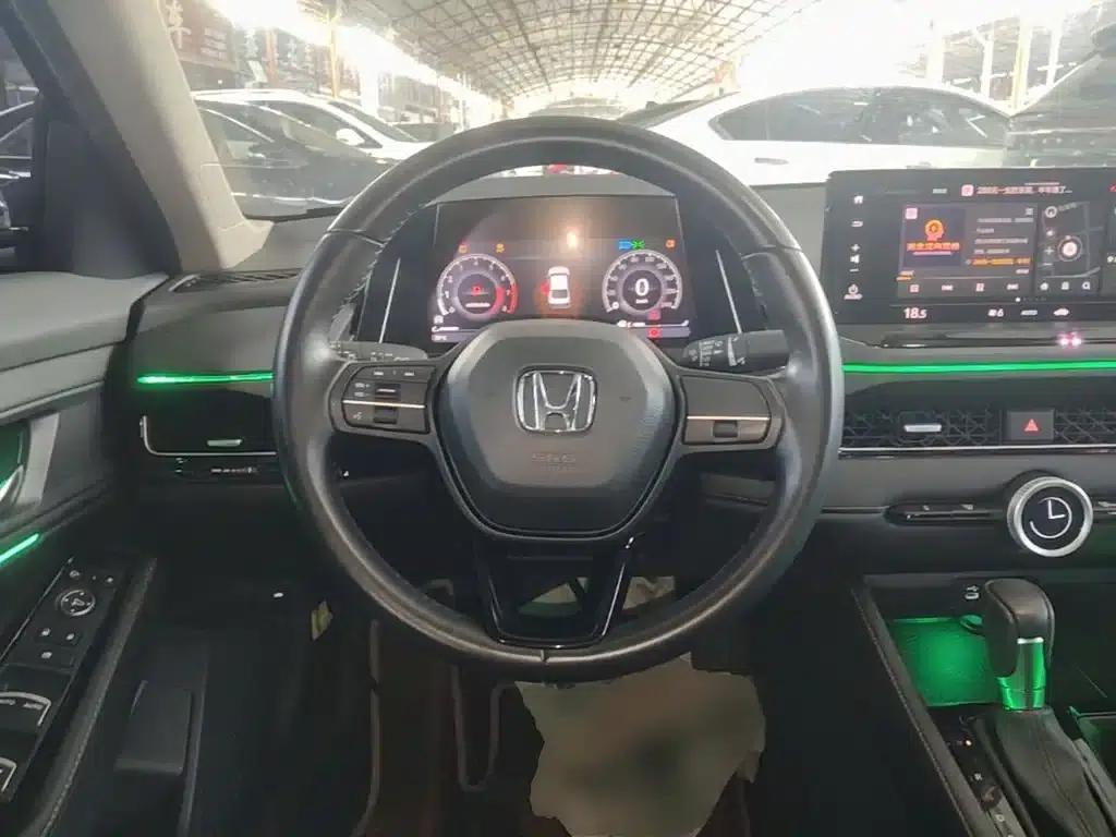 2023 Inspire 260TURBO Elegant Edition — миниатюра 11