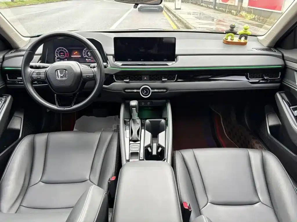 2023 Inspire 260TURBO Elegant Edition — миниатюра 10