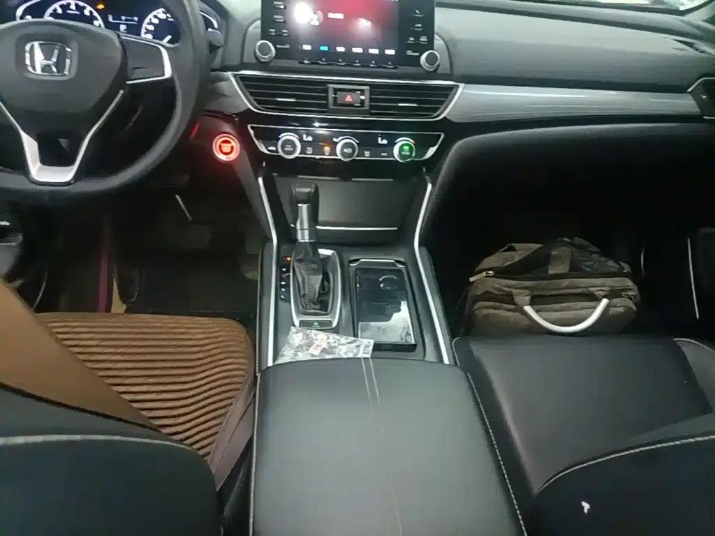 2022 Inspire 260TURBO Elegant Edition — миниатюра 14