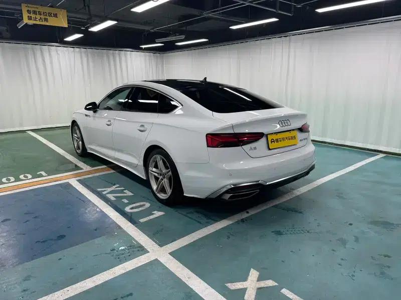 Audi A5 2022 Sportback 40 TFSI Fashionable Elegant Model — миниатюра 5