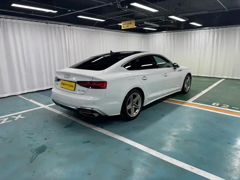 Audi A5 2022 Sportback 40 TFSI Fashionable Elegant Model — миниатюра 7