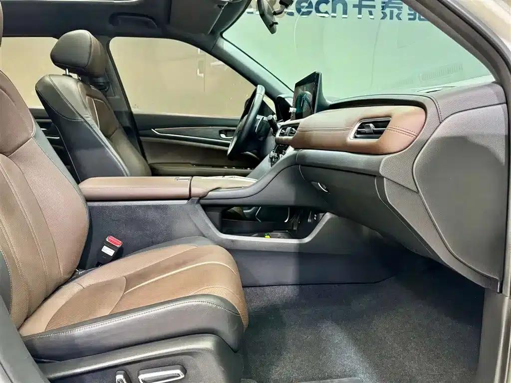 Honda UR-V 2023 370TURBO 2WD Premium Edition — миниатюра 19
