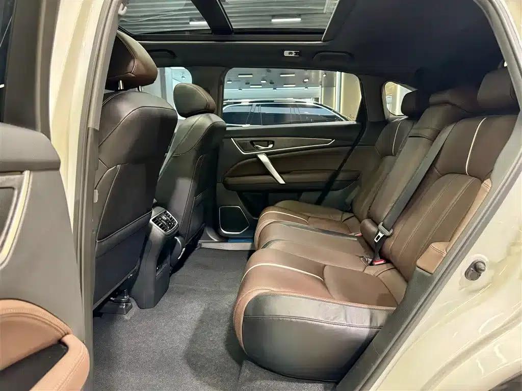 Honda UR-V 2023 370TURBO 2WD Premium Edition — миниатюра 20