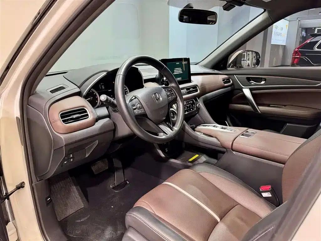 Honda UR-V 2023 370TURBO 2WD Premium Edition — миниатюра 25