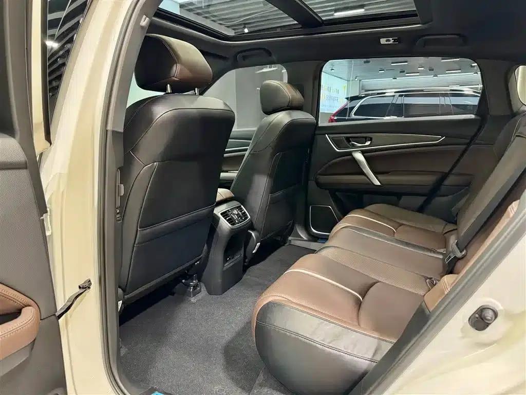 Honda UR-V 2023 370TURBO 2WD Premium Edition — миниатюра 27
