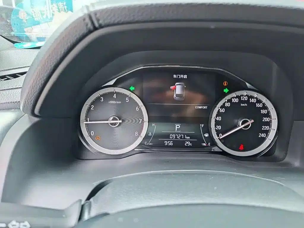 Honda UR-V 2017 370TURBO 2WD Premium Edition (National V Emission Standard) — миниатюра 4