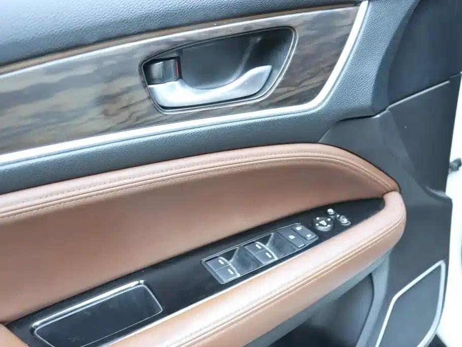Honda UR-V 2017 370TURBO 4WD Premium Edition (National V Emission Standard) — миниатюра 12