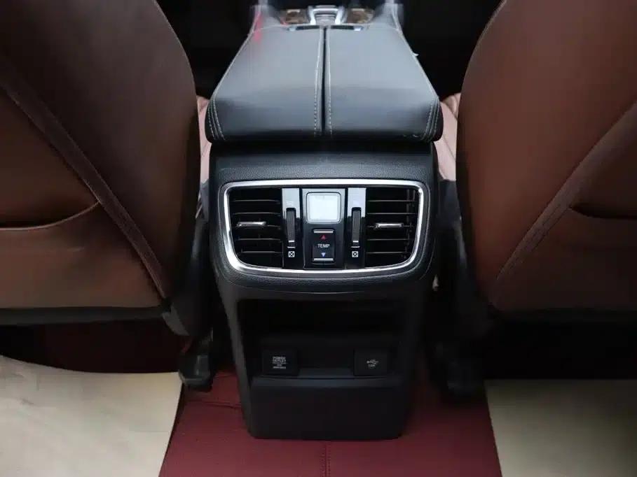 Honda UR-V 2017 370TURBO 4WD Premium Edition (National V Emission Standard) — миниатюра 20