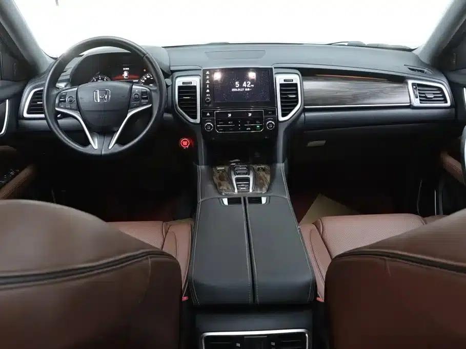 Honda UR-V 2017 370TURBO 4WD Premium Edition (National V Emission Standard) — миниатюра 23