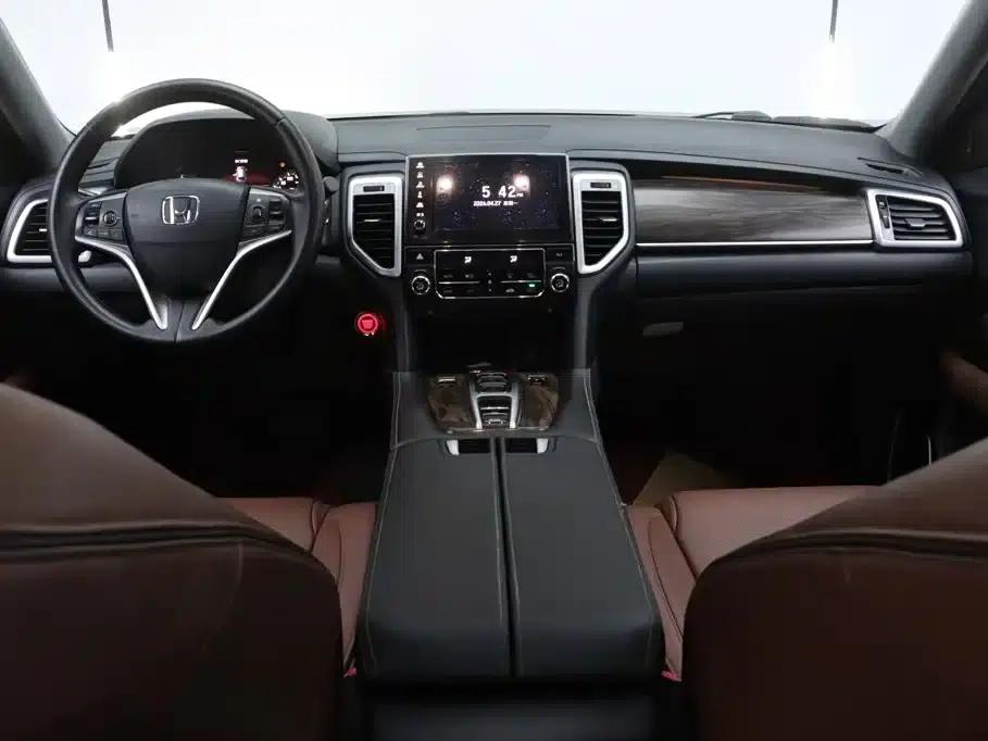 Honda UR-V 2017 370TURBO 4WD Premium Edition (National V Emission Standard) — миниатюра 26