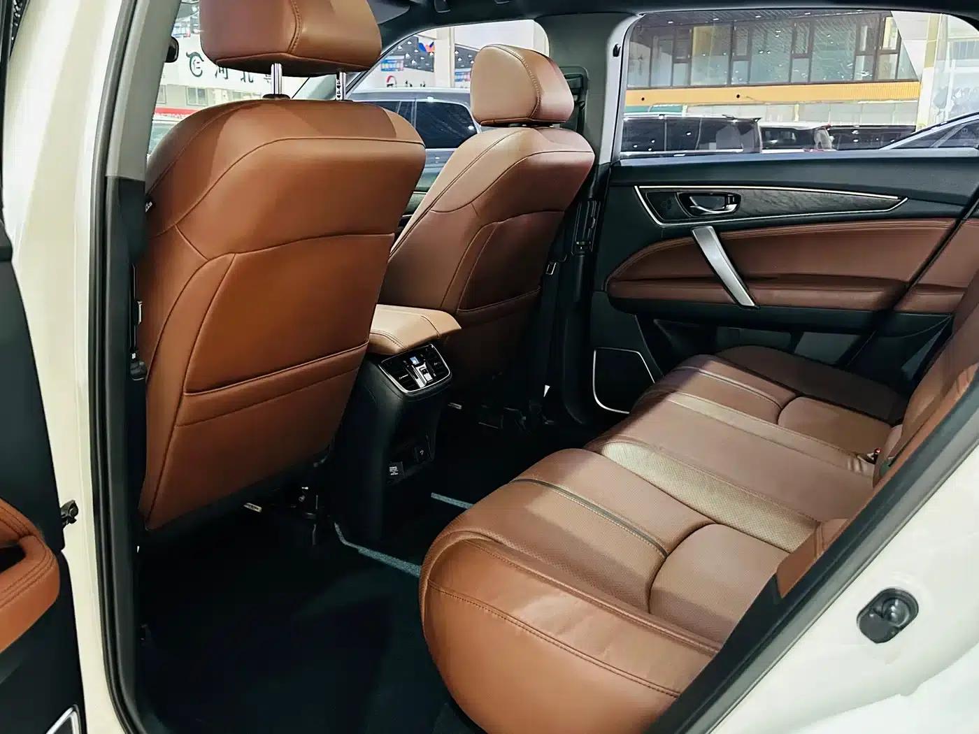 Honda UR-V 2020 370TURBO 2WD Premium Edition — миниатюра 4