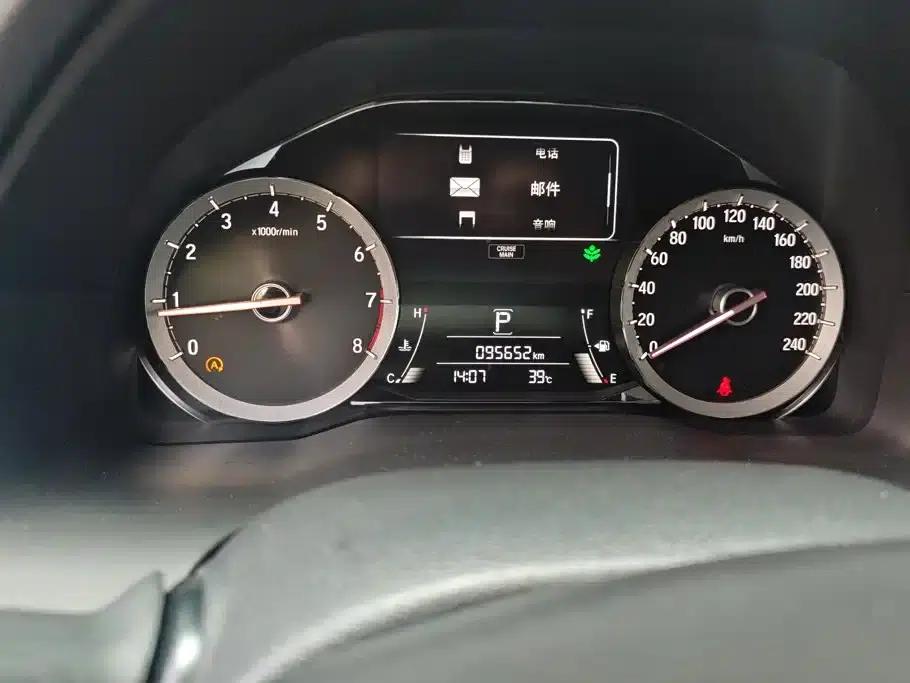 Honda UR-V 2017 370TURBO 2WD Premium Edition (National V Emission Standard) — миниатюра 14