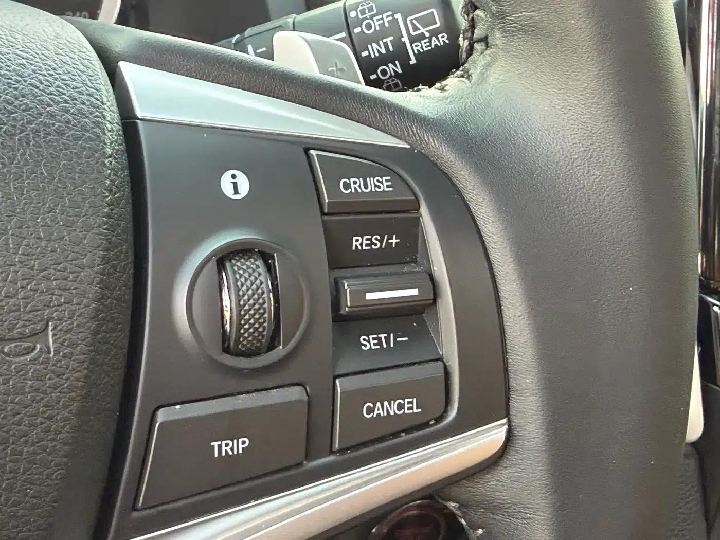 Honda UR-V 2017 370TURBO 2WD Premium Edition (National V Emission Standard) — миниатюра 17