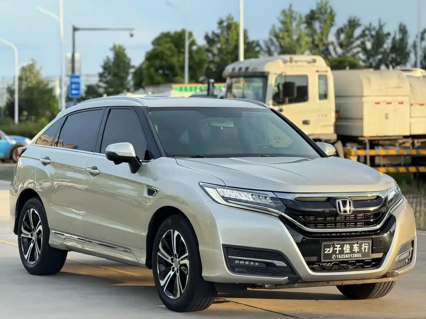 Honda UR-V 2017 370TURBO 2WD Premium Edition (National V Emission Standard) — миниатюра 3