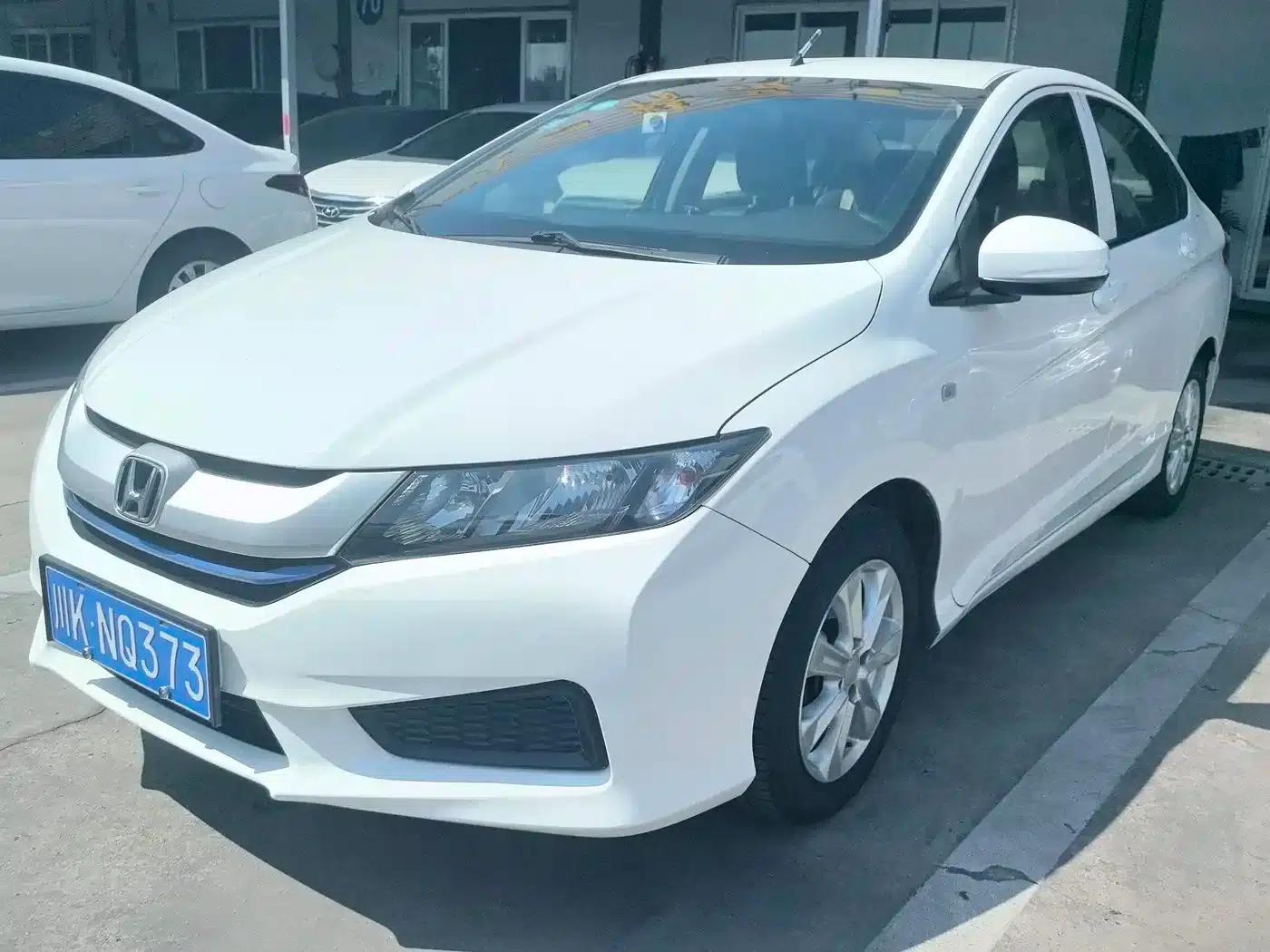 Honda City 2015 1.5L Manual Entry-level Edition — миниатюра 1