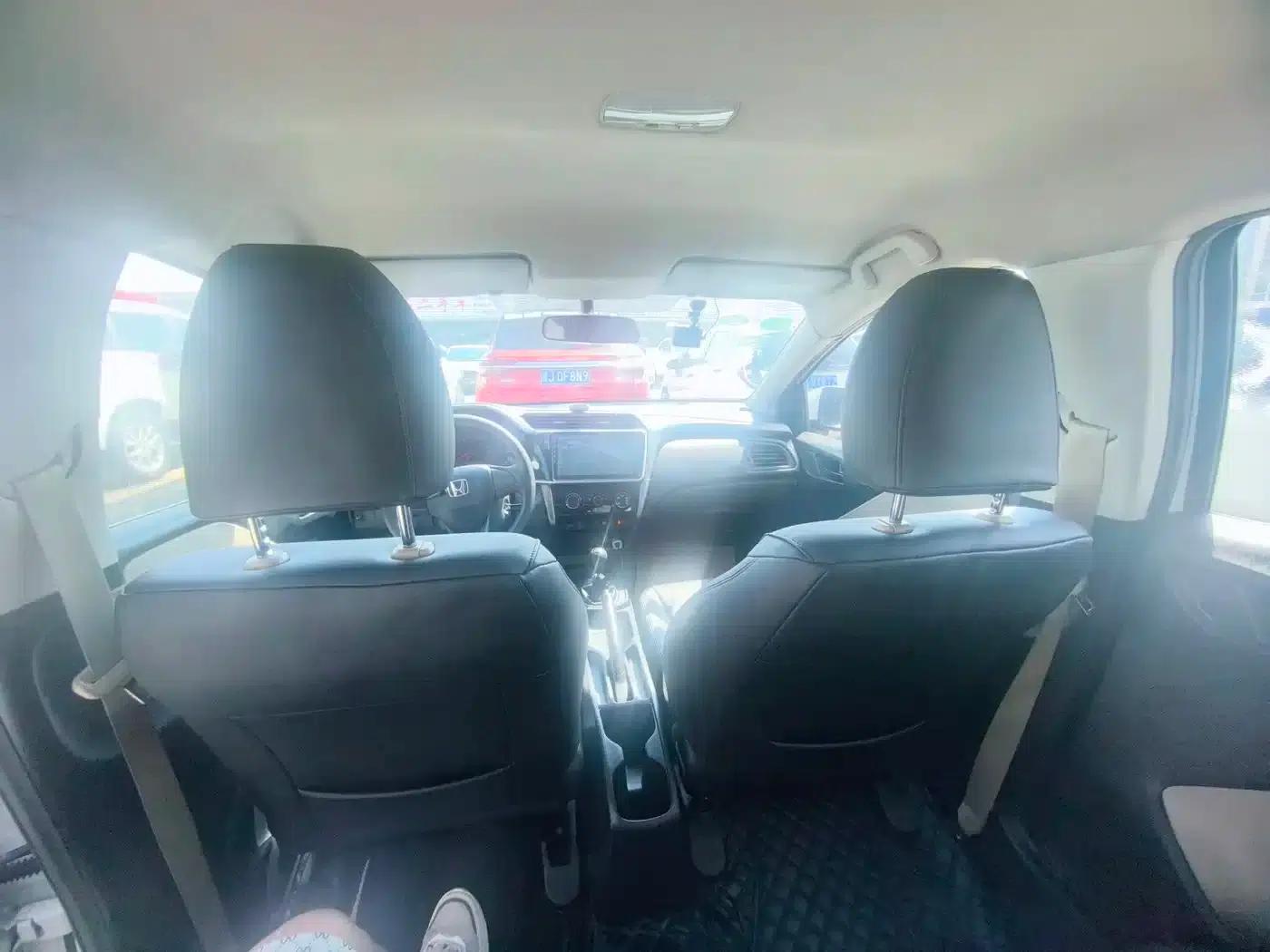 Honda City 2015 1.5L Manual Entry-level Edition — миниатюра 13