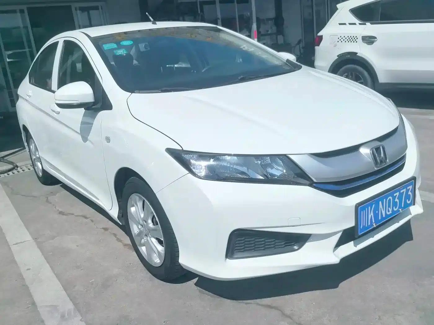 Honda City 2015 1.5L Manual Entry-level Edition — миниатюра 3