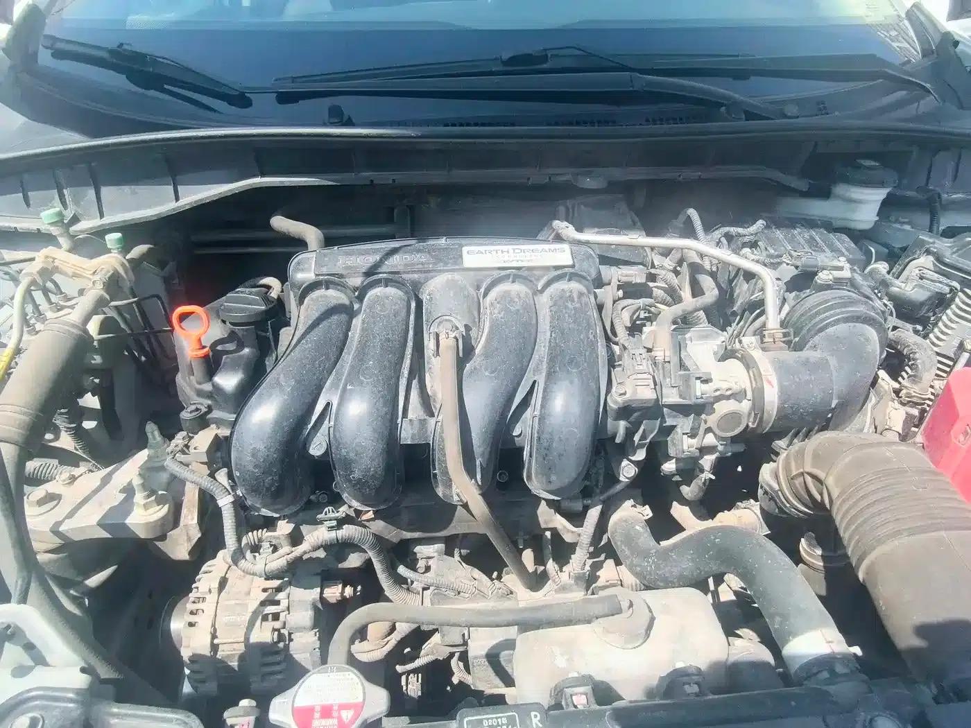 Honda City 2015 1.5L Manual Entry-level Edition — миниатюра 22