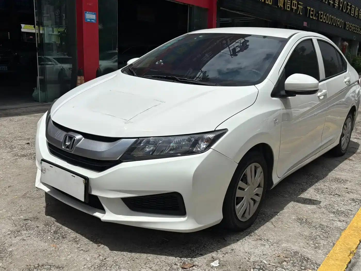 Honda City 2017 1.5L CVT Comfort Edition — миниатюра 1