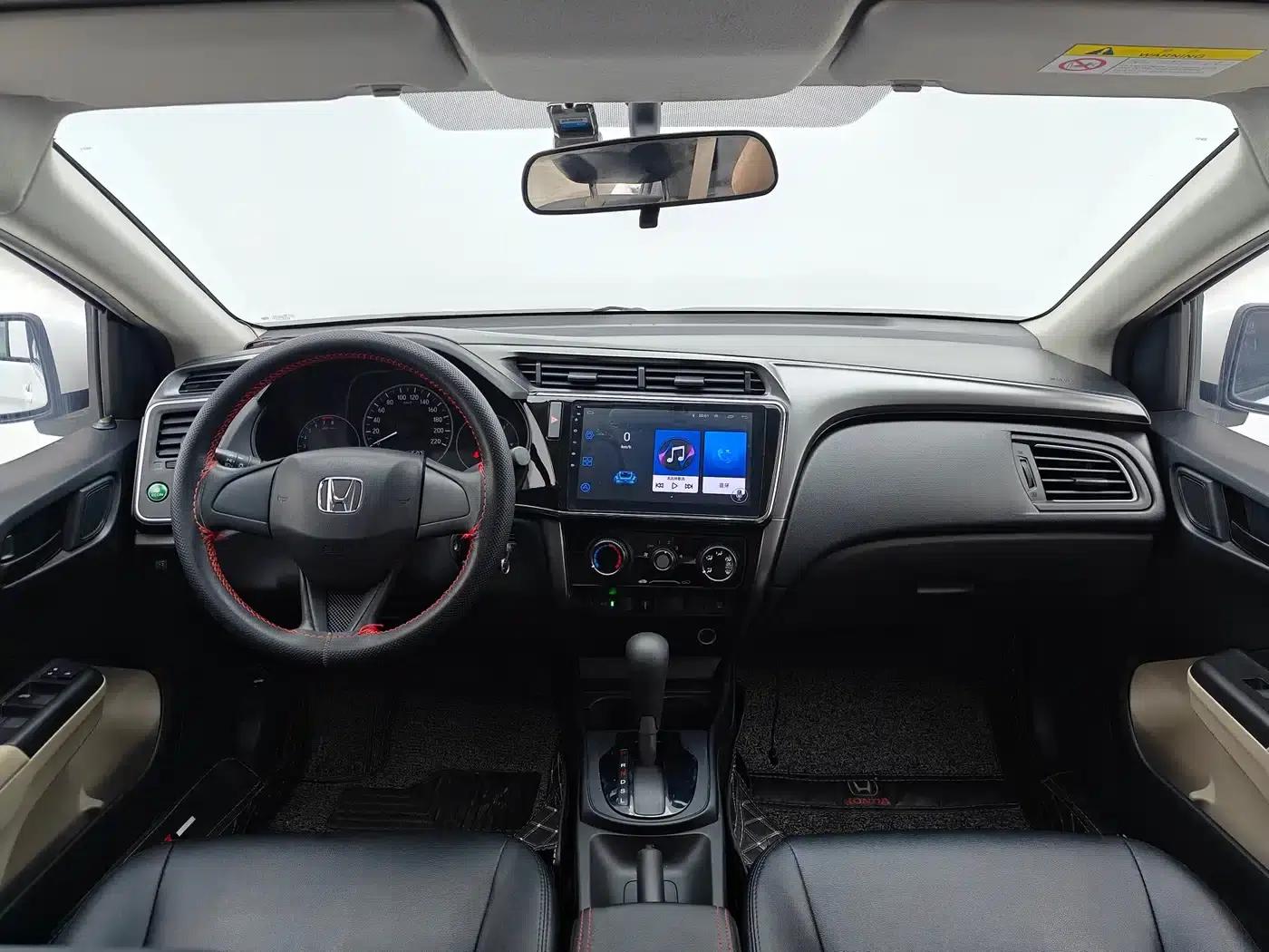 Honda City 2018 1.5L CVT Comfort Edition — миниатюра 18