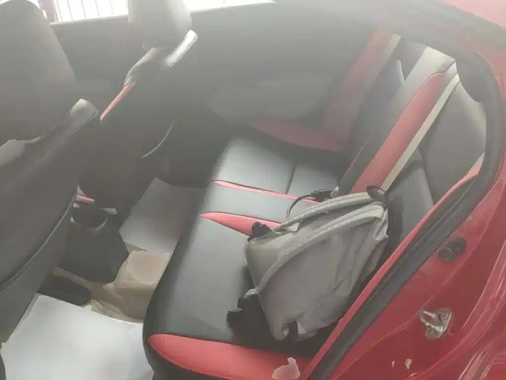 Honda City 2015 1.5L CVT Comfort Edition — миниатюра 17
