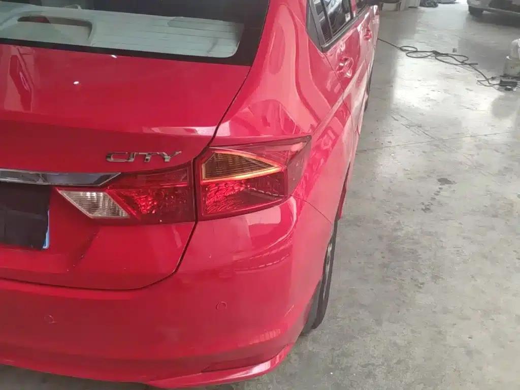 Honda City 2015 1.5L CVT Comfort Edition — миниатюра 8