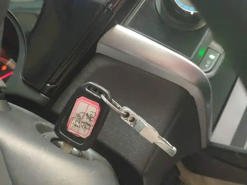 Honda City 2015 1.5L CVT Comfort Edition — миниатюра 9