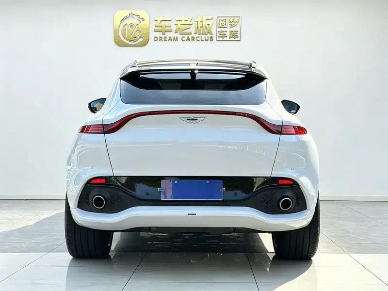 Aston Martin DBX 2020 4.0T V8 — миниатюра 4