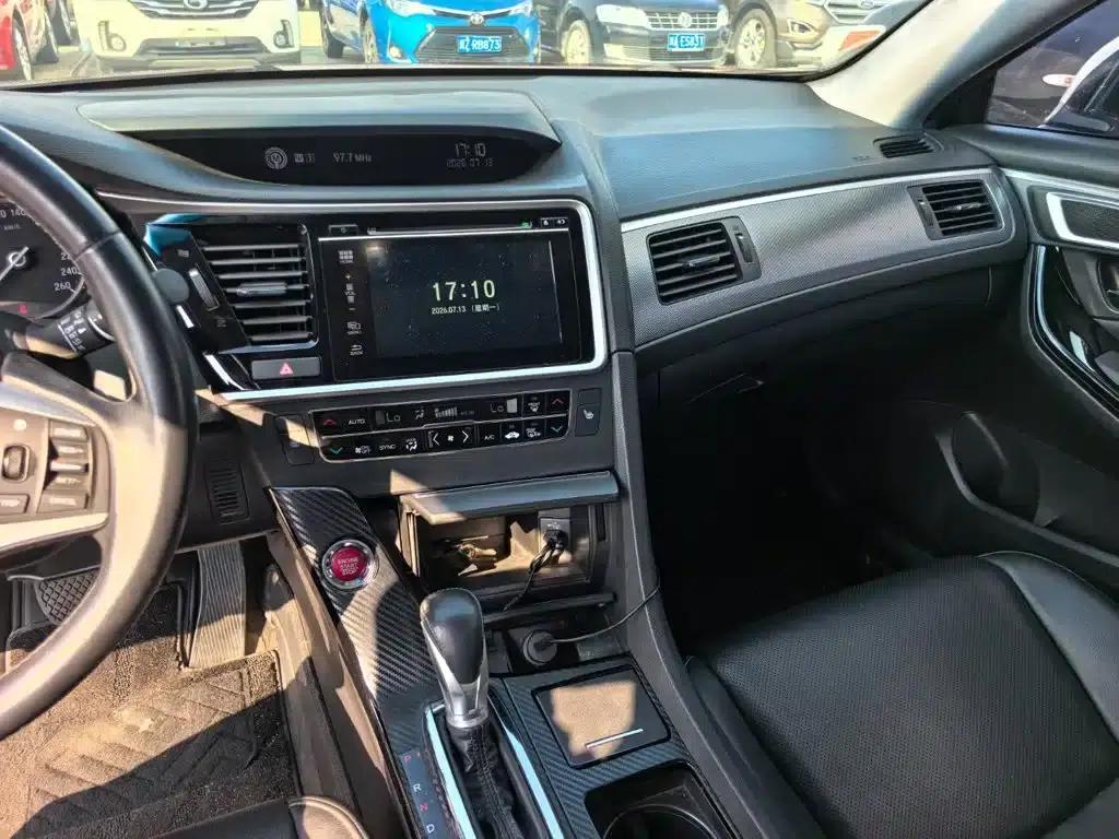 Spirior 2017 2.0L Comfort Edition — миниатюра 12