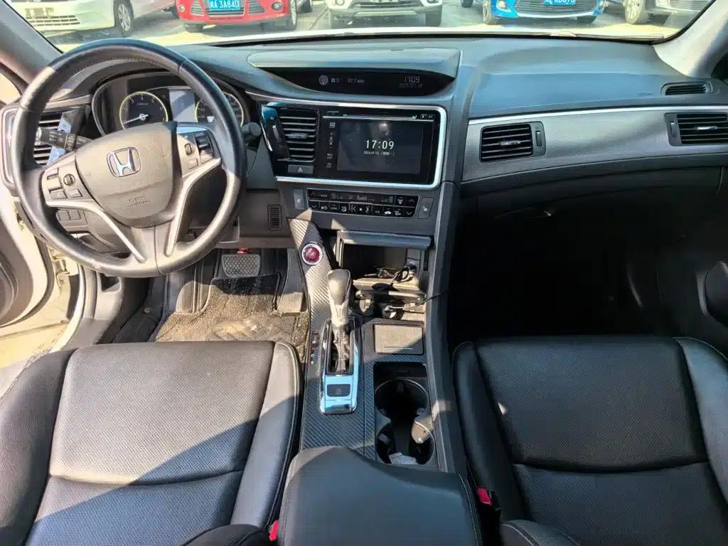 Spirior 2017 2.0L Comfort Edition — миниатюра 9