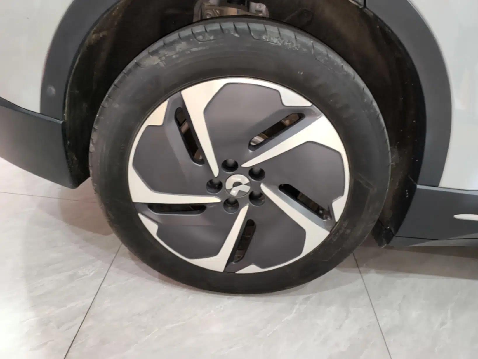 Nio ES6 2024 75 kWh — миниатюра 13