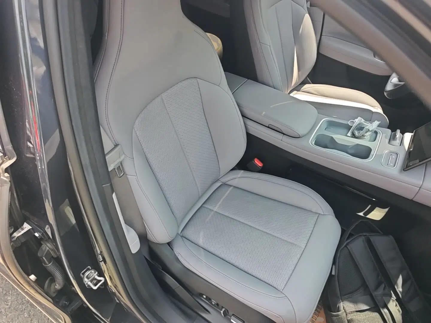 Nio ES6 2024 75 kWh — миниатюра 24
