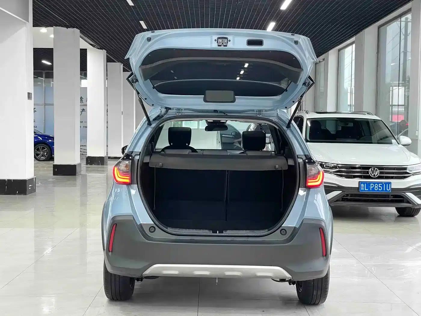LIFE 2021 1.5L CVT CRO-SS Fun Edition — миниатюра 15