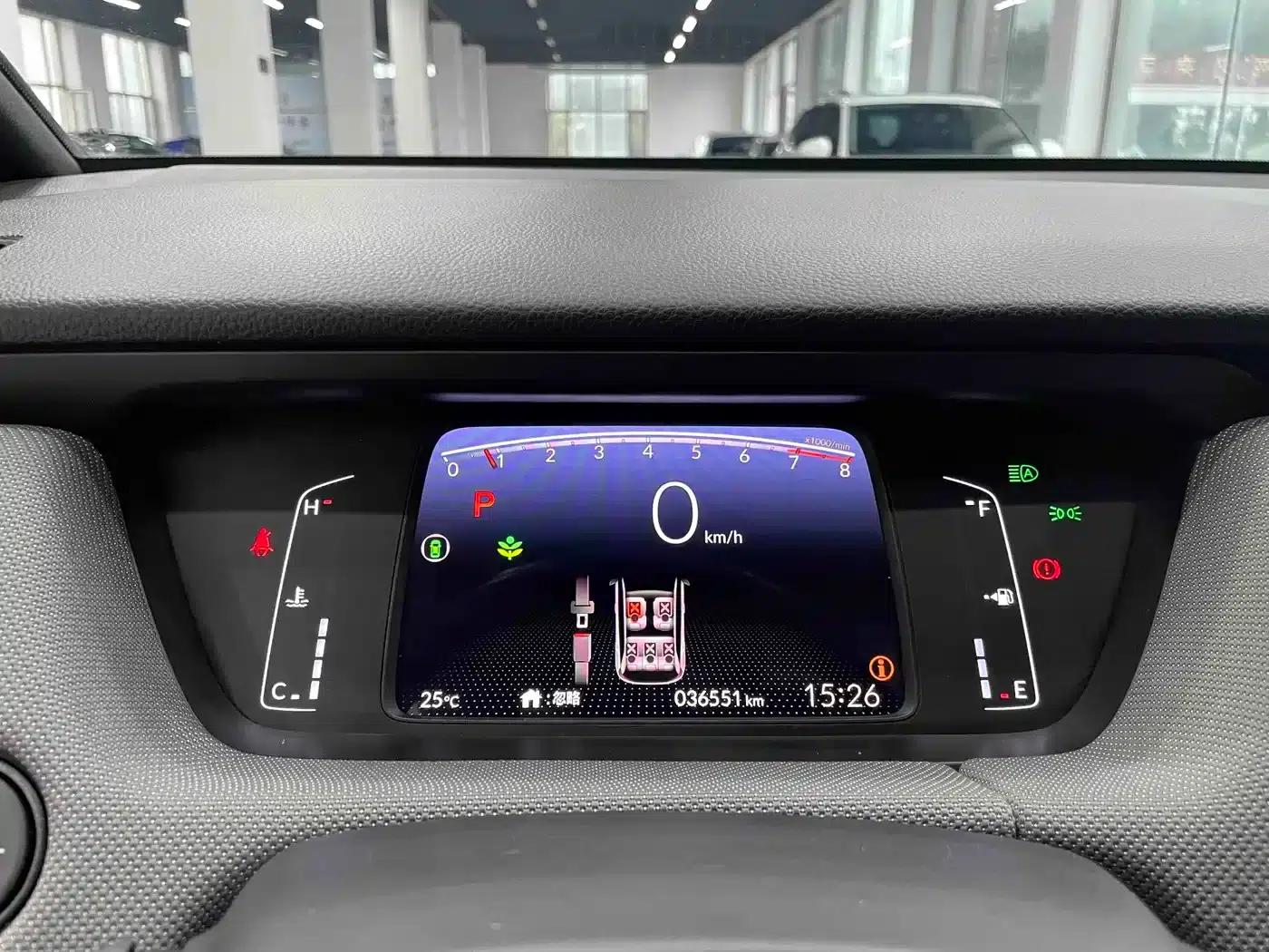 LIFE 2021 1.5L CVT CRO-SS Fun Edition — миниатюра 17