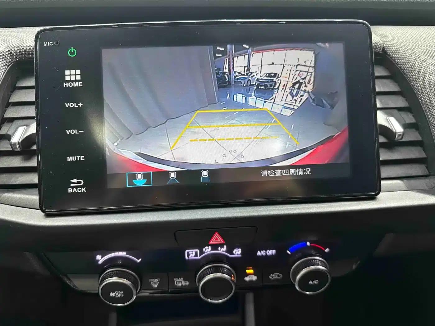 LIFE 2023 1.5L CVT CRO-SS Fun Edition — миниатюра 12