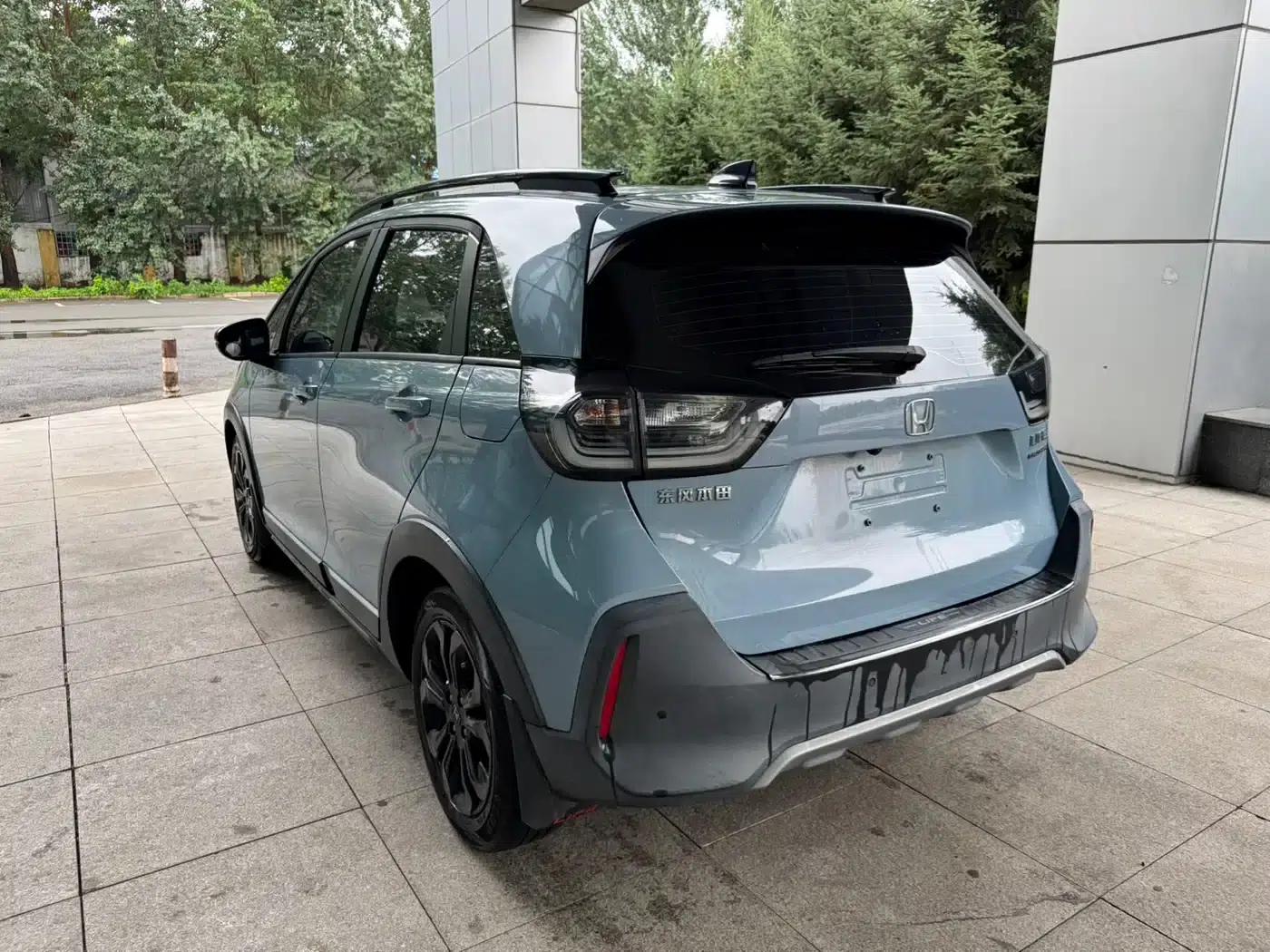 LIFE 2021 1.5L CVT CRO-SS Fun Edition — миниатюра 6