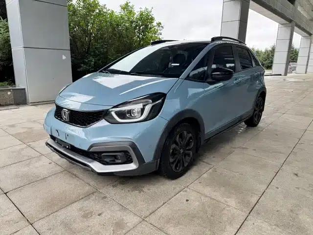 LIFE 2021 1.5L CVT CRO-SS Fun Edition
