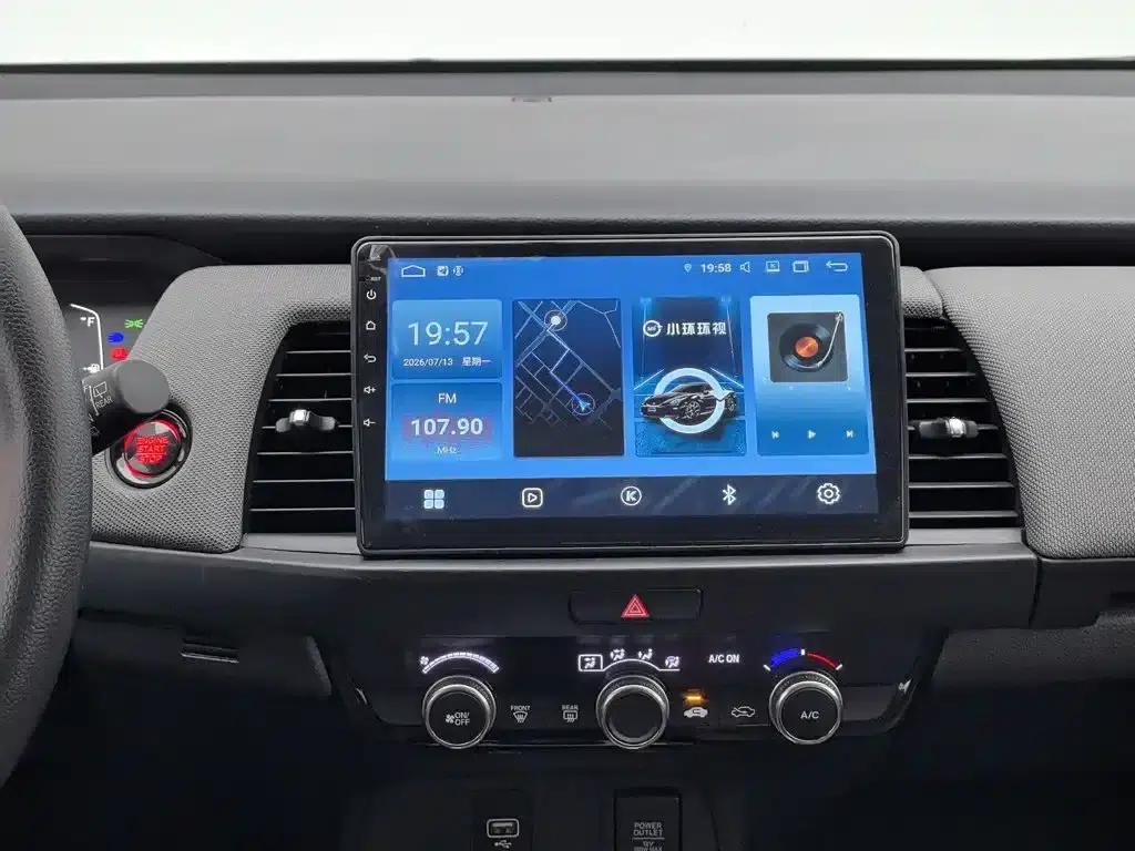 LIFE 2021 1.5L CVT SPORT Edition — миниатюра 12