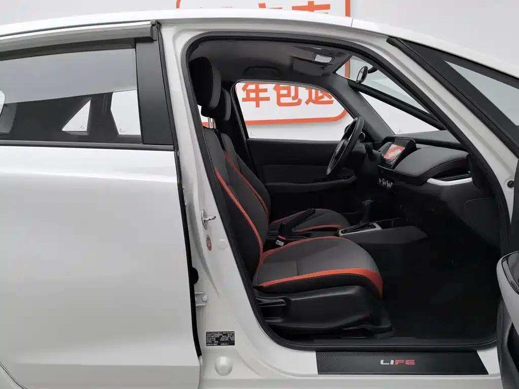LIFE 2021 1.5L CVT SPORT Edition — миниатюра 23