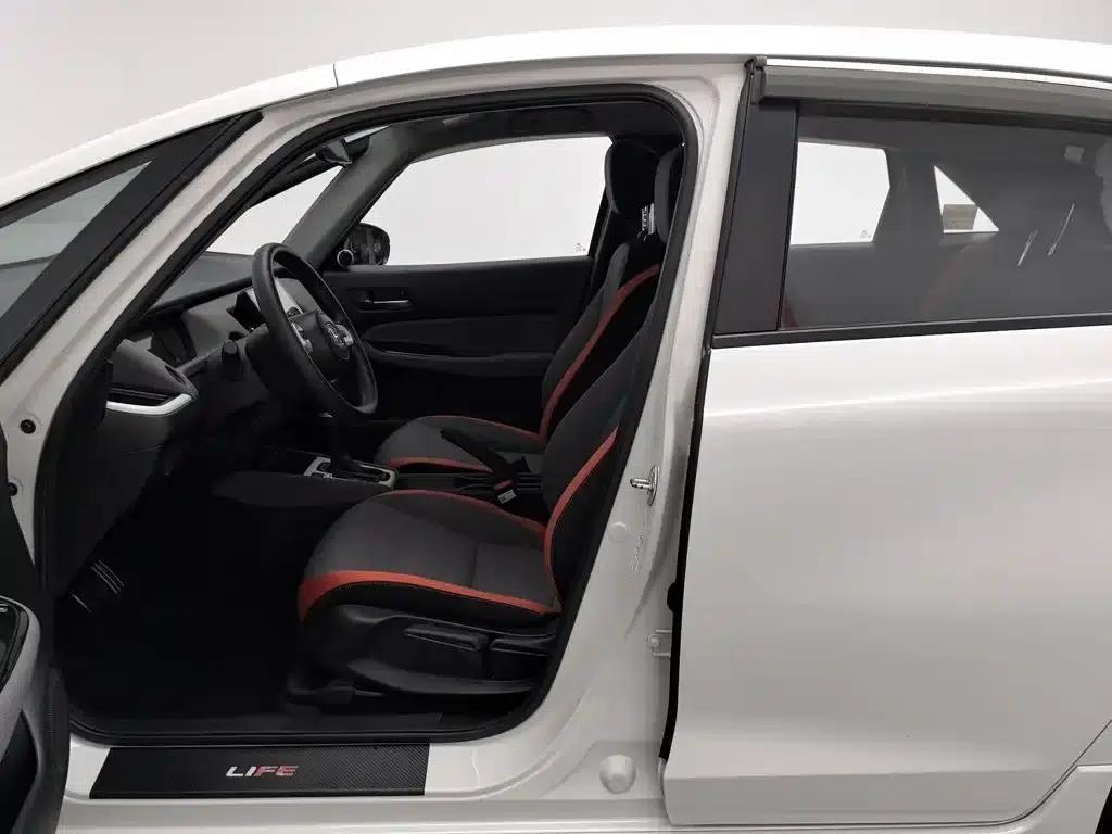 LIFE 2021 1.5L CVT SPORT Edition — миниатюра 10