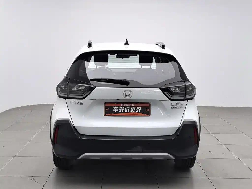 LIFE 2021 1.5L CVT CRO-S Fun Edition — миниатюра 4
