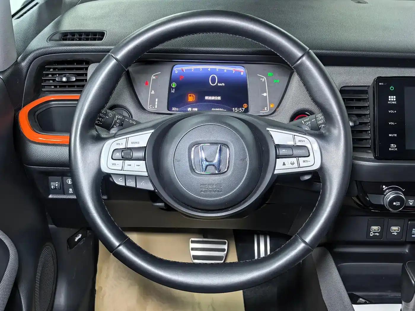 LIFE 2023 1.5L CVT SPO-SS Dynamic Edition — миниатюра 13
